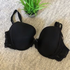 VICTORIAS SECRET BRA